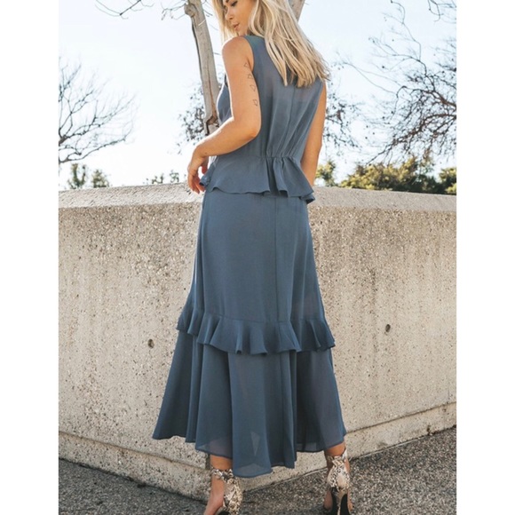 Tired Ruffled Dress - Picture 4 of 13